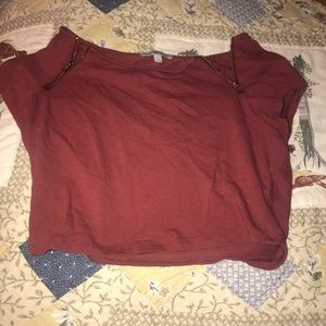 maroon crop top medium